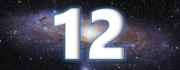 Le Chiffre 12 en Numérologie : sa signification en amour, au travail, en astrologie, en ésotérisme, en mathématique, ses symboles et son message angélique ! On vous dit tout…