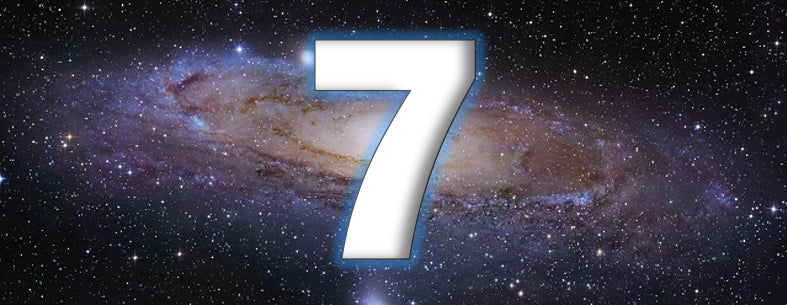 Le Chiffre 7 en Numérologie : sa signification en amour, au travail, en astrologie, en ésotérisme, en mathématique, ses symboles et son message angélique ! On vous dit tout…