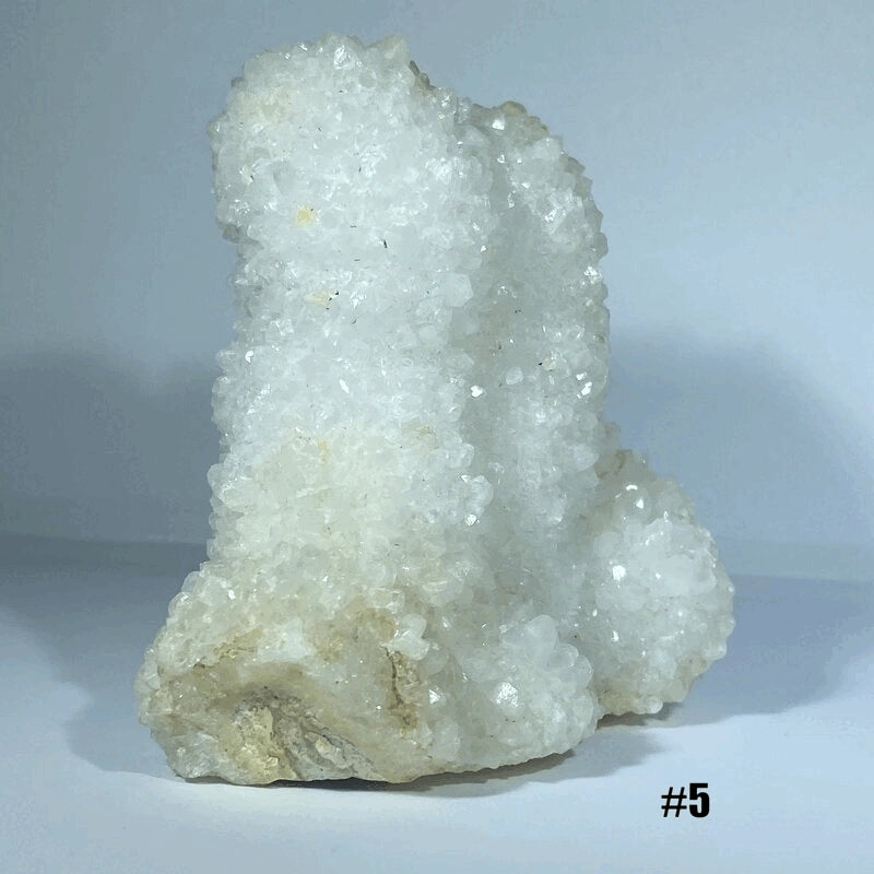 Apophyllite brute