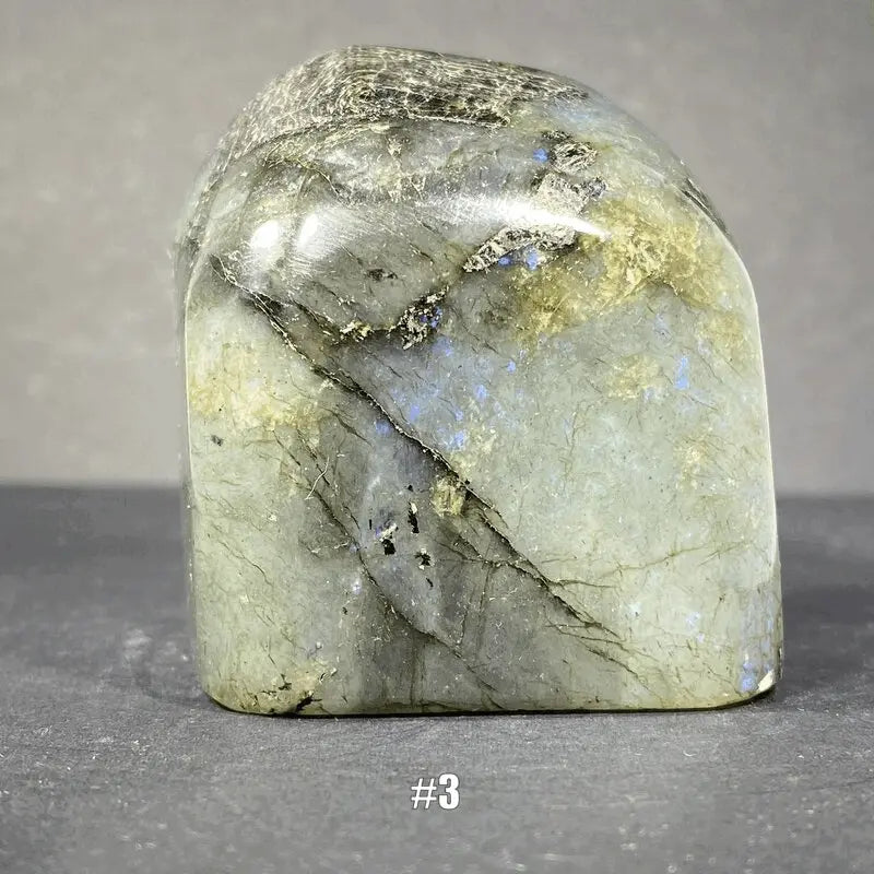 Bloc de Labradorite Poli (qualité supérieure)