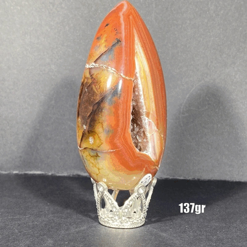 Géode Cornaline en forme d'Œuf (100-150gr)