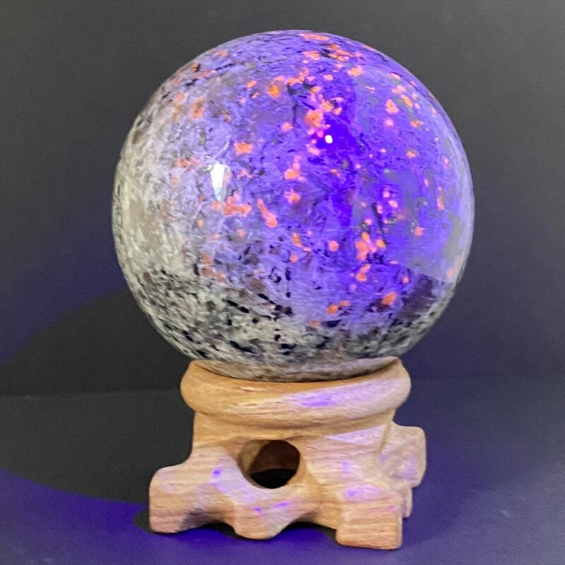 Sphère Yooperlite réactive aux UV