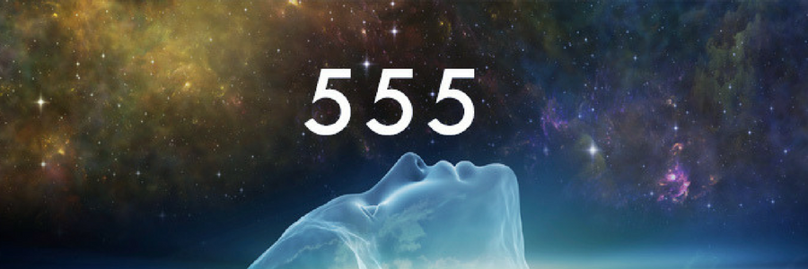 Le Chiffre 555 en Numérologie : comprendre la signification spirituelle du nombre 555