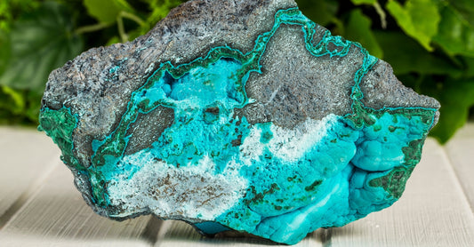 Chrysocolle: vertus, propriétés et signification de la pierre en Lithothérapie