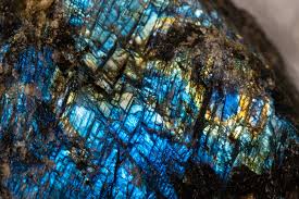 3 Raisons d'Aimer la Bague Labradorite