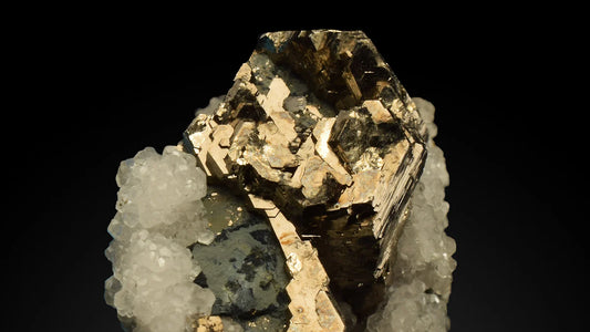 Pyrite de fer: vertus, propriétés et signification de la pierre en Lithothérapie