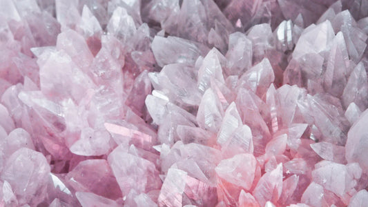 Quartz: vertus, propriétés et signification de la pierre en Lithothérapie