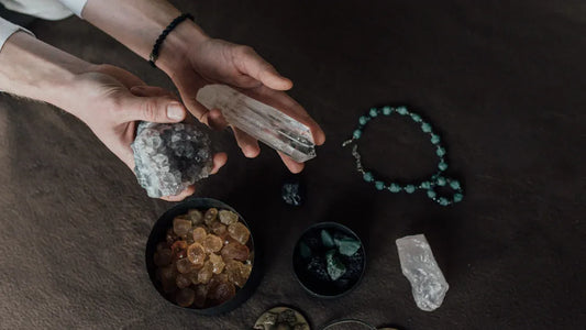 Purification des bijoux en pierres naturelles