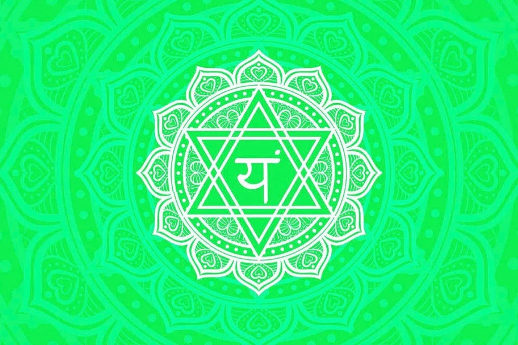 Chakra Chakra du Cœur (Anahata): symbole, signification, activation et les pierres associées