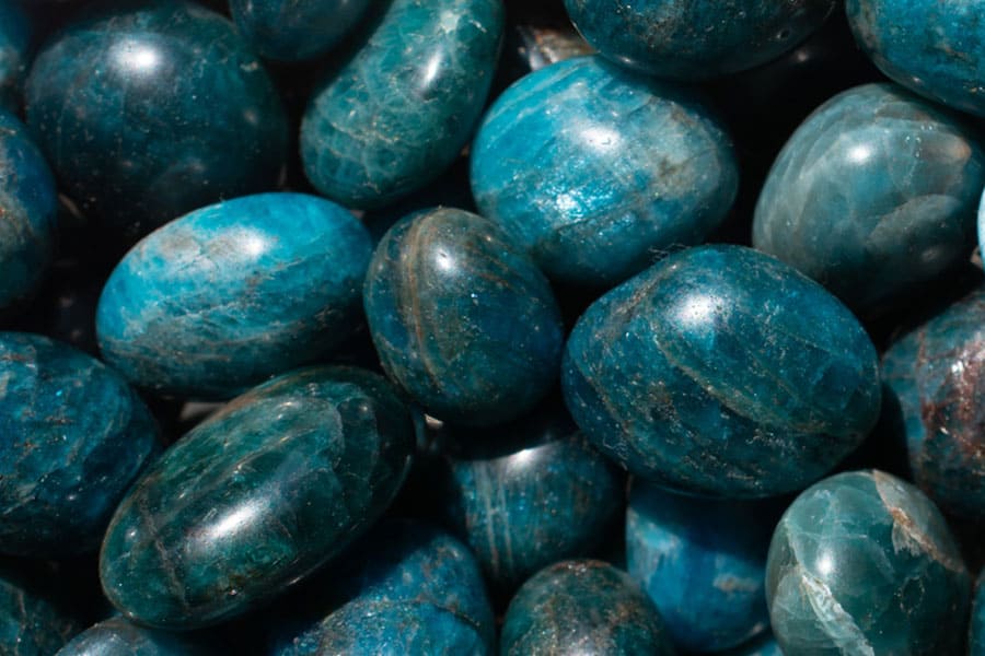 Apatite : vertus, propriétés et signification de la pierre en Lithothérapie