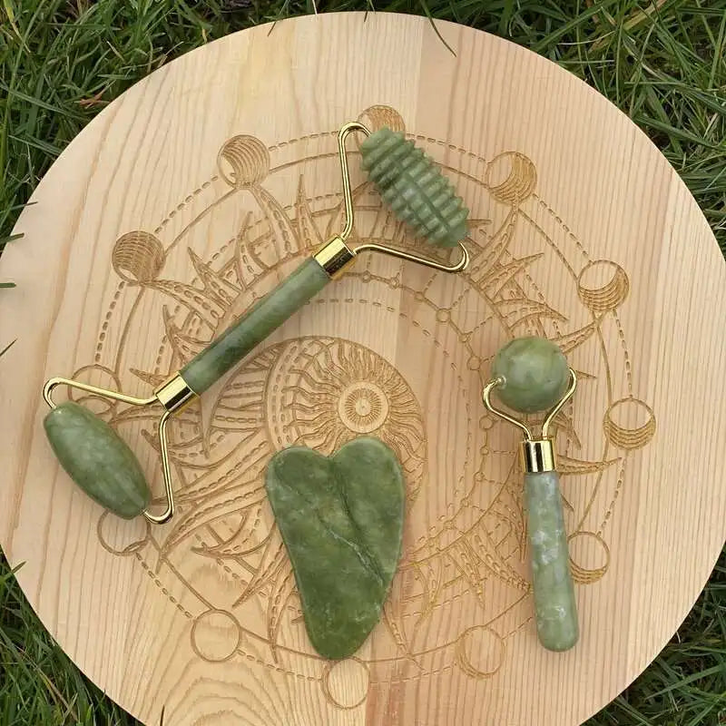 Coffret Rouleaux Facials et Planche de Gua Sha en Jade Serpentine (3 pièces)