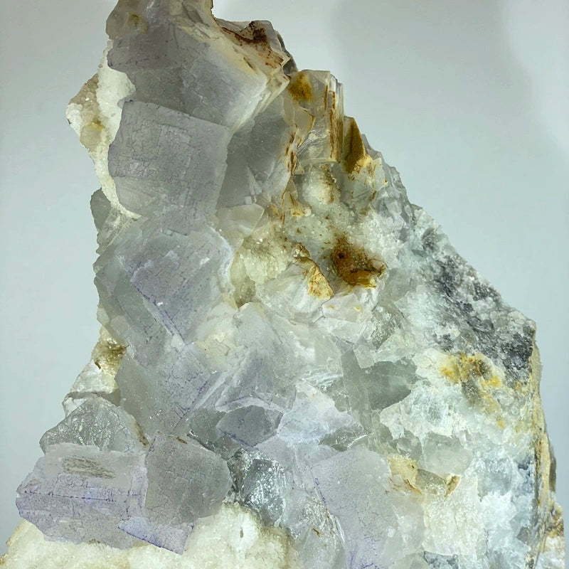 Fluorite Violette Brute sur Cristaux (1618gr)