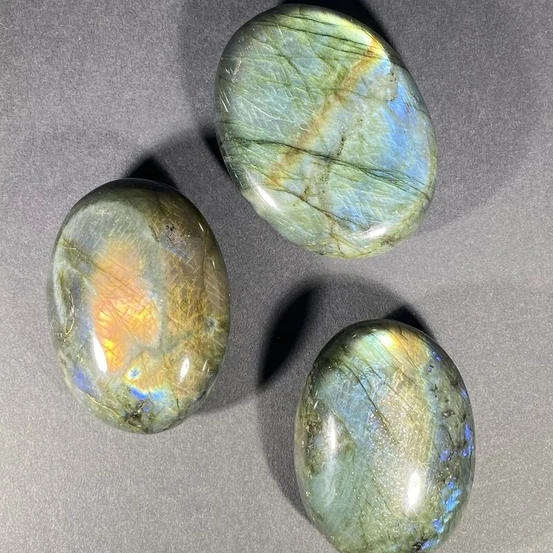 Galet Labradorite