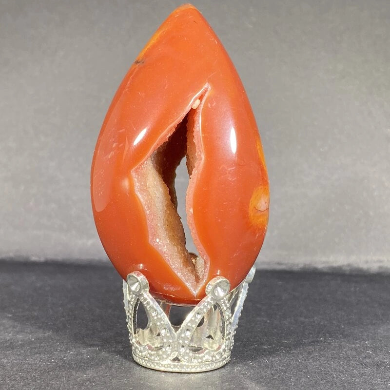 Géode Cornaline en forme d'Œuf (50-100gr)