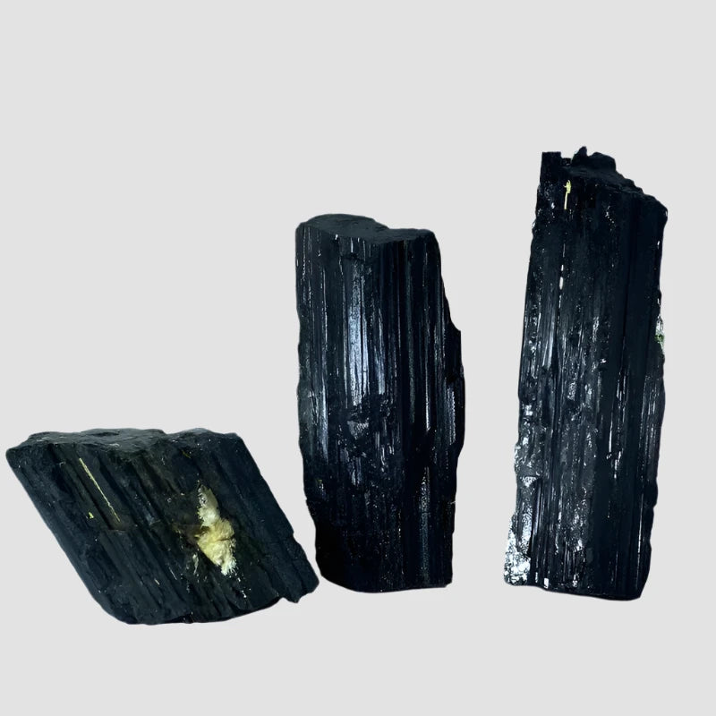 Tourmaline Noire Brute Fibreuse (Grande)