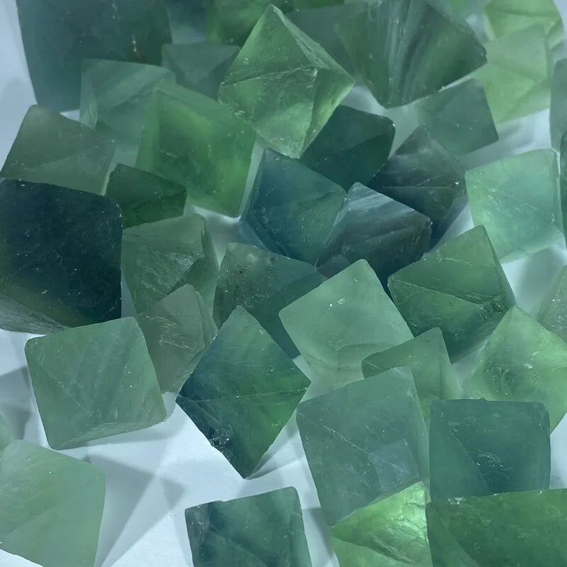 Octaèdre de Fluorite Verte (100gr)