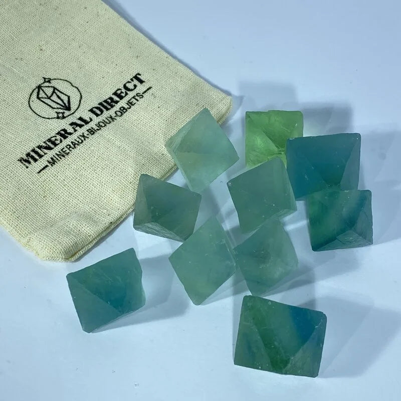 Octaèdre de Fluorite Verte (100gr)