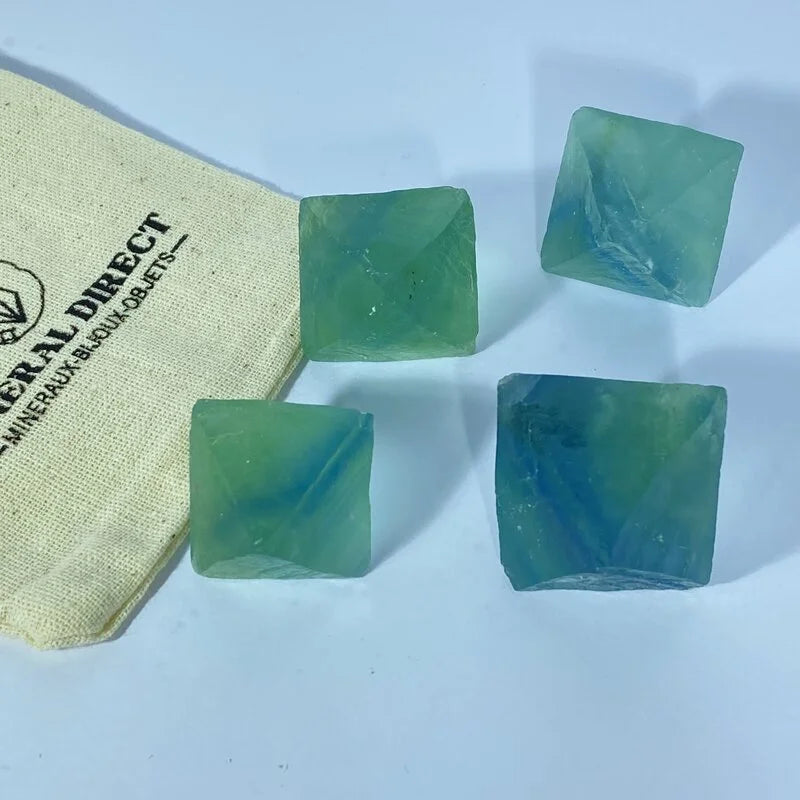 Octaèdre de Fluorite Verte (100gr)