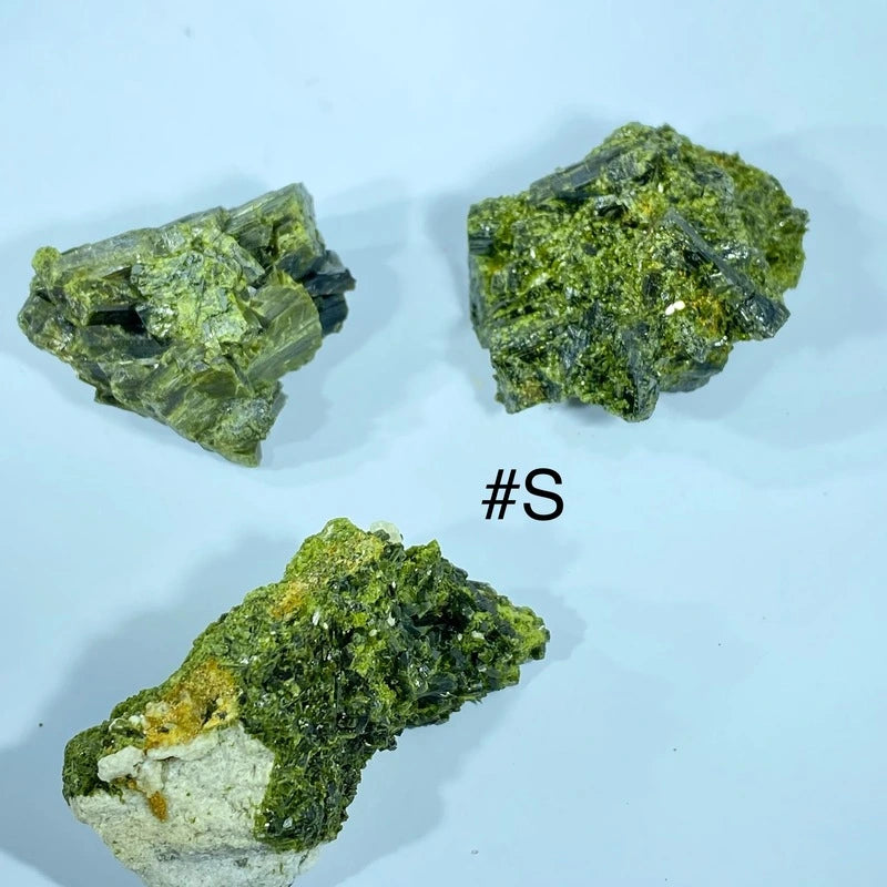 Tourmaline Verte Brute Cristallisée