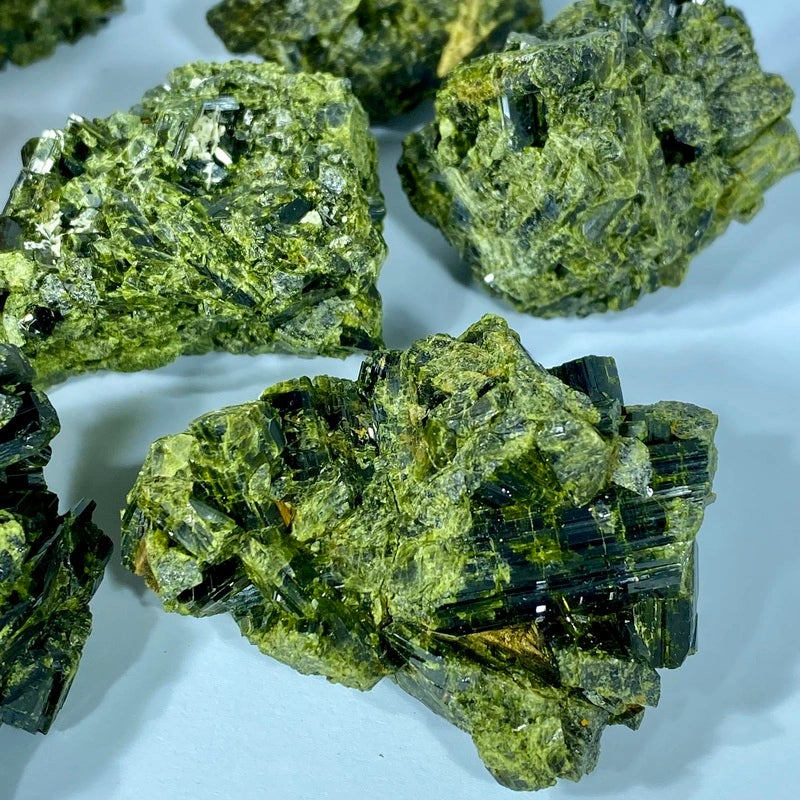 Tourmaline Verte Brute Cristallisée