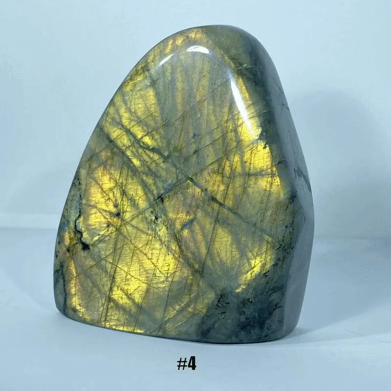 Bloc de Labradorite Violette Poli (qualité supérieure)