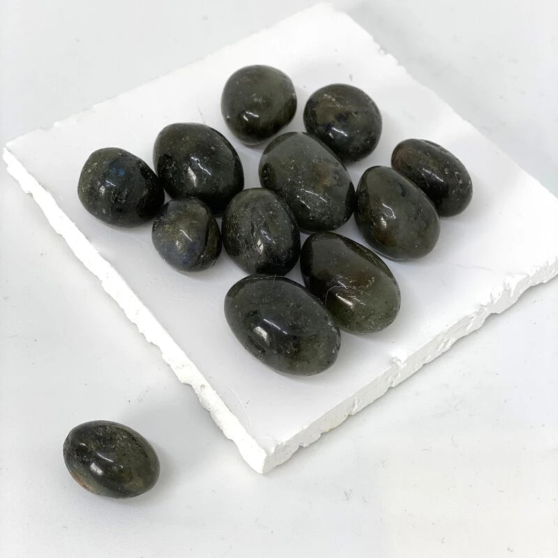 Labradorite Pierre Roulée  (100gr)