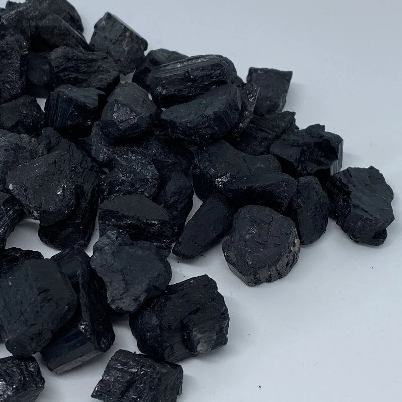 Tourmaline Noire Brute Fibreuse (Petite) 100gr